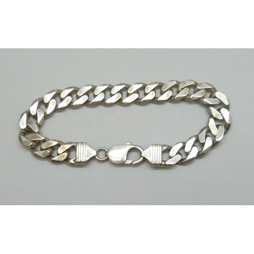 Lot 7180      