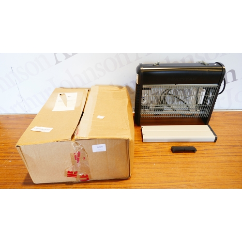 6009 - An Easyzap insect zapper (SP16240392-14) *This lot is subject to VAT