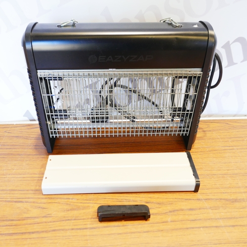 6009 - An Easyzap insect zapper (SP16240392-14) *This lot is subject to VAT