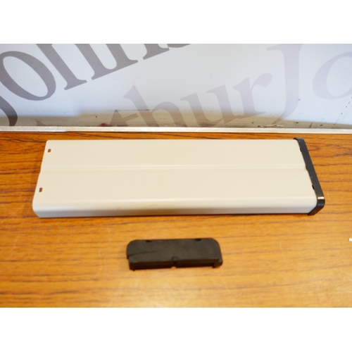 6009 - An Easyzap insect zapper (SP16240392-14) *This lot is subject to VAT
