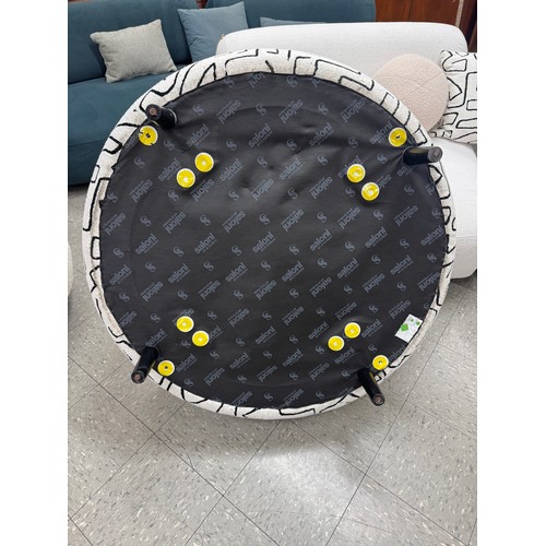3005 - A cream and black aztec patterned Bonbon pouf (BONPOUF) (CFL-315-12)