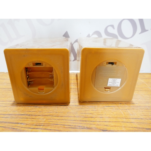 6060 - Six Evergreen LED glass cubes, (382-99,100) *This lot is subject to VAT