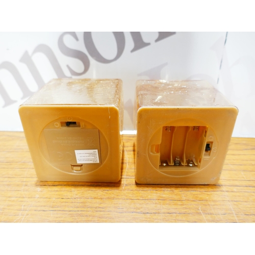 6060 - Six Evergreen LED glass cubes, (382-99,100) *This lot is subject to VAT