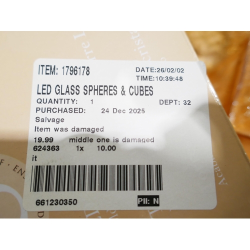 6060 - Six Evergreen LED glass cubes, (382-99,100) *This lot is subject to VAT