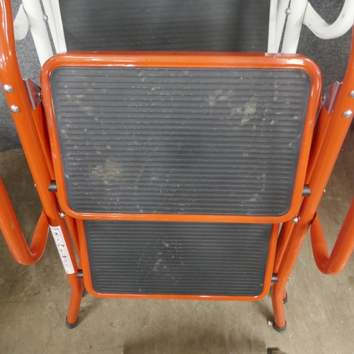 A 3-rung step ladder and 2 sets of safety step