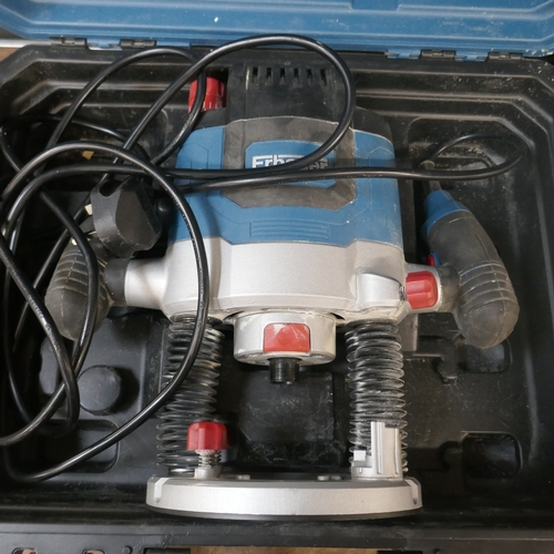 A Mac Allister MTC500, 240V table saw and a cased Erbauer ER2100, 240V ...