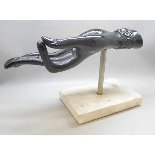Lot 2022      