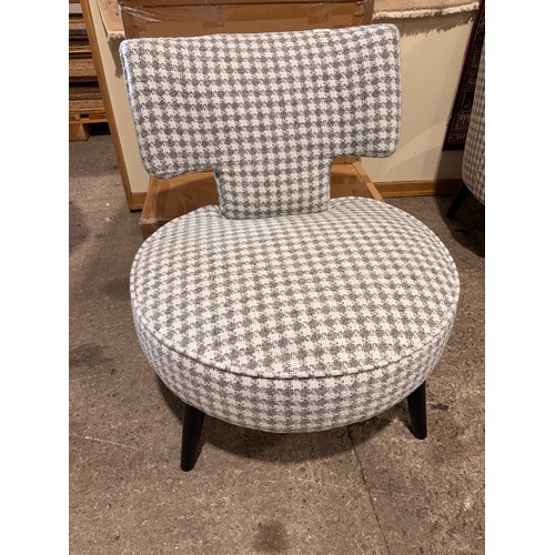 Lot 3116      