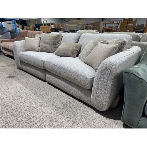 Lot 3014      