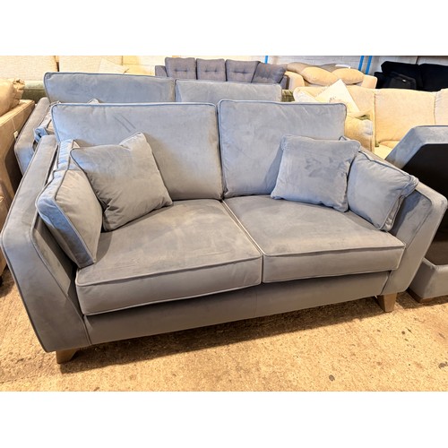 Lot 3066      