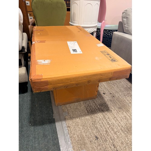 Lot 3101      