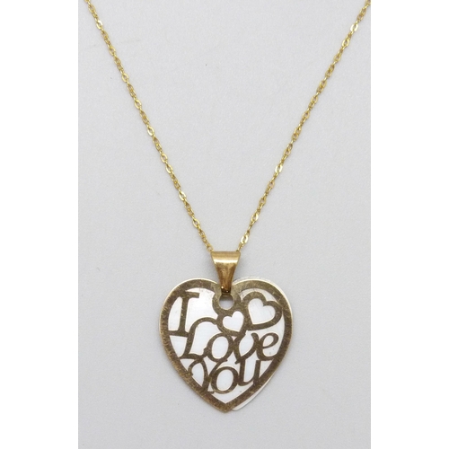 7008 - A 9ct gold and mother of pearl pendant, on a fine 9ct gold chain, 38cm, 0.9g total