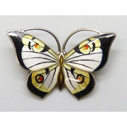 Lot 7042      