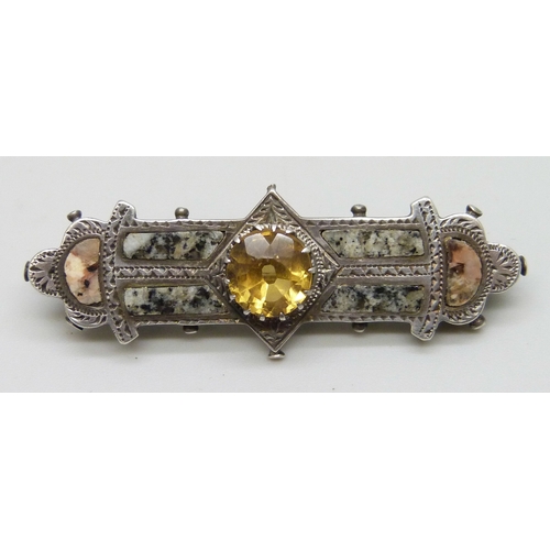 Lot 7047      