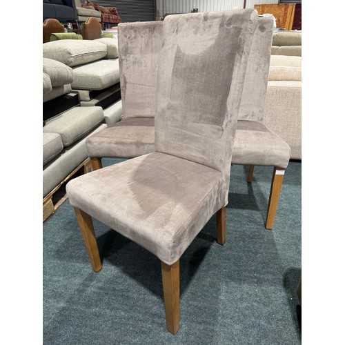Lot 3105      
