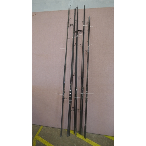 Lot 5043      