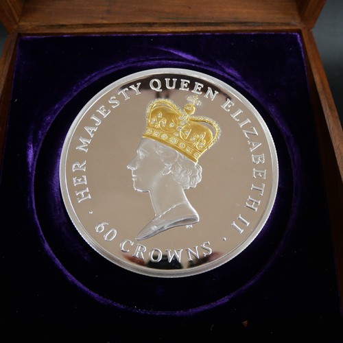 7268 - Coins - Pobjoy Mint, a 2012 60oz Ascension Island fine .999 silver proof coin, mintage limited to 60... 