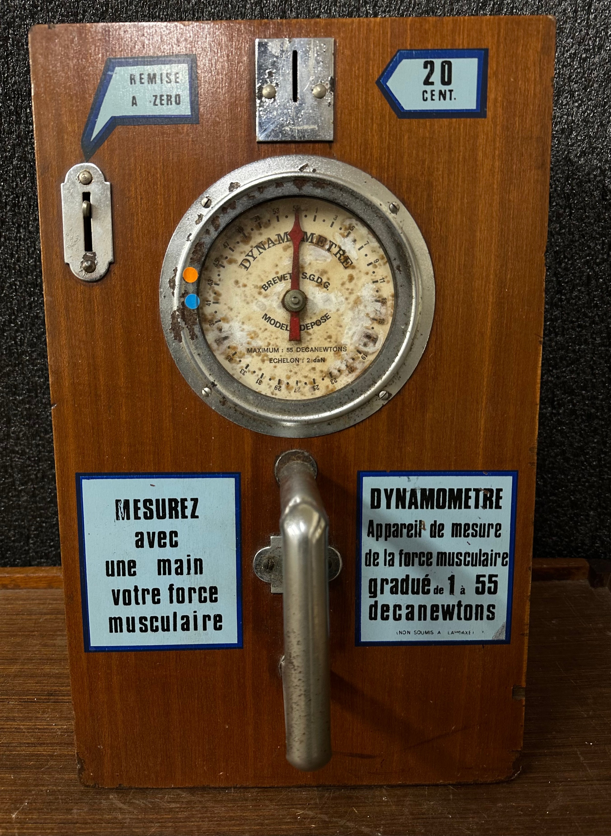 A French made Dynamometer strength tester slot machine