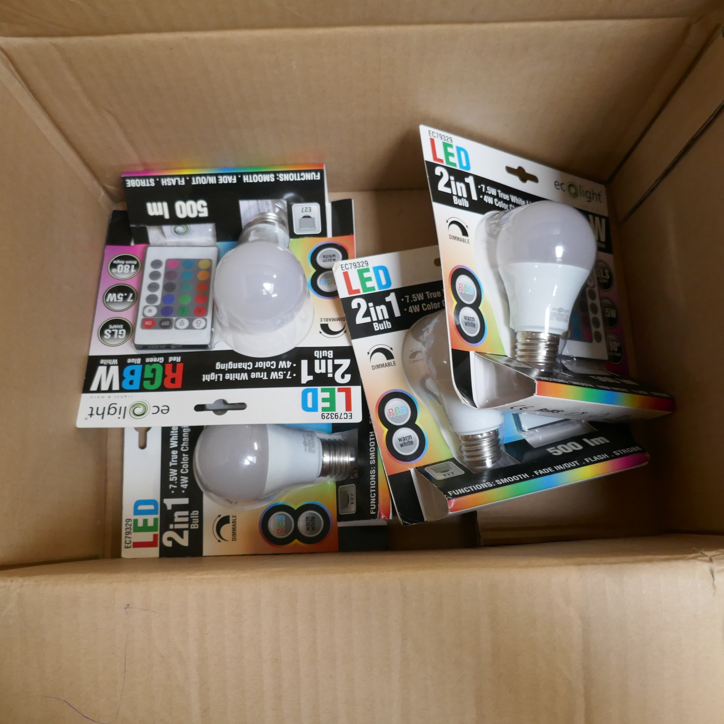 3 boxes of Ecolight 4W colour changing 500lm bulbs with remotes ...