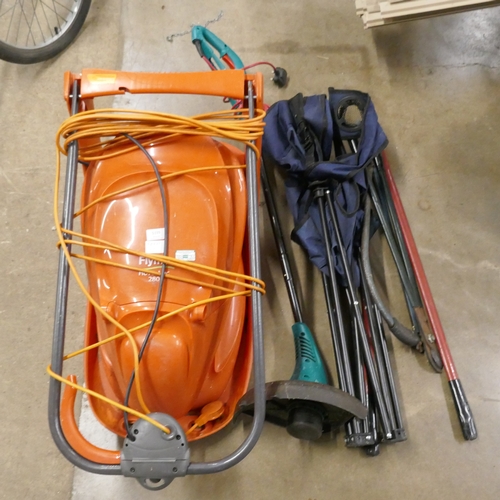 A quantity of garden tools including a Flymo Hover Vac 280 electric ...