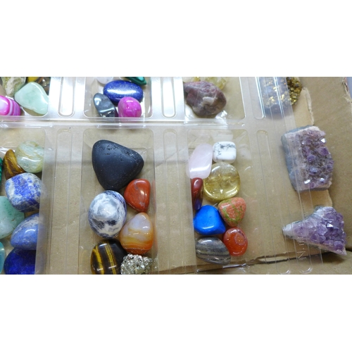 2096 - A collection of gemstones and semi-precious stones