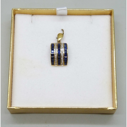7069 - An 18ct gold sapphire and diamond pendant, stamped 18K, 3g, 2.2cm including bail