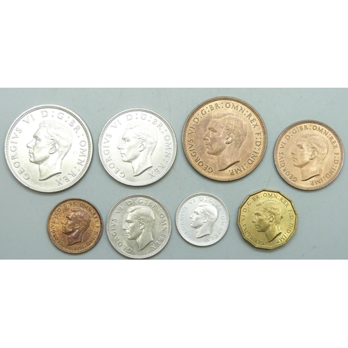 A collection of 1937 coins, half silver examples 34g