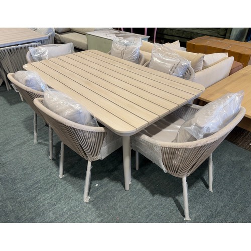 Lot 3085      