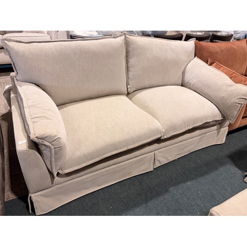 Lot 3098      