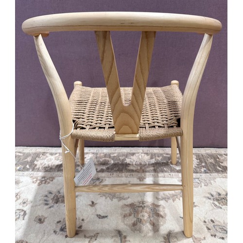 3020 - A Hotcot rattan wishbone chair with weave rope seat (CFL-316-82)