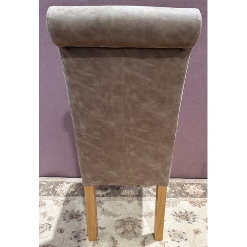 3044 - A rollback chair (UKROLL) (CFL-316-61)