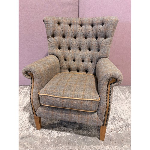 Lot 3056      