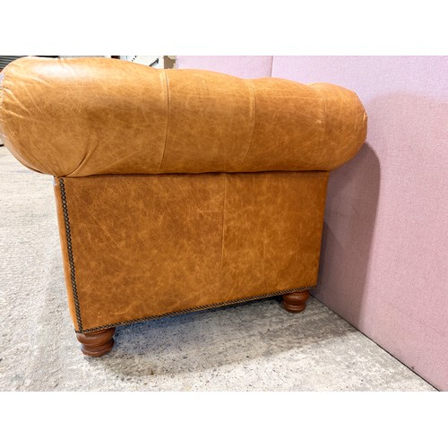 3065 - A Gotti Club Chesterfield nubuk leather 2 seater sofa (XGTI3L02_PL) (CFD-316-9)
