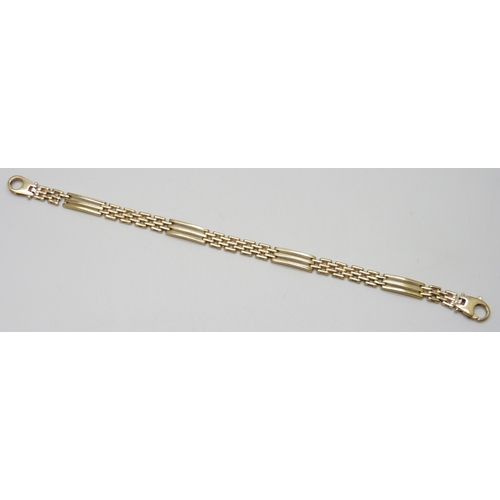 7020 - A yellow metal bar link bracelet, 14.4g, 20cm
