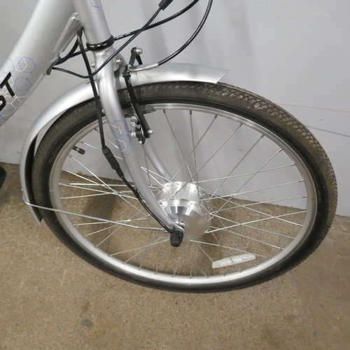 5057 - An assist electric bike with battery (no charger or key) *Authority recovered*