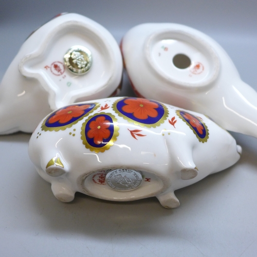 2018 - Three Royal Crown Derby paperweights, hedgehog, pig and pheasant