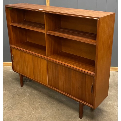 65 - A teak bookcase