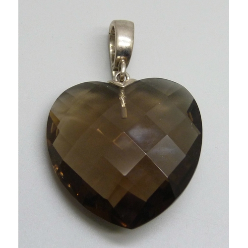 Lot 7054      