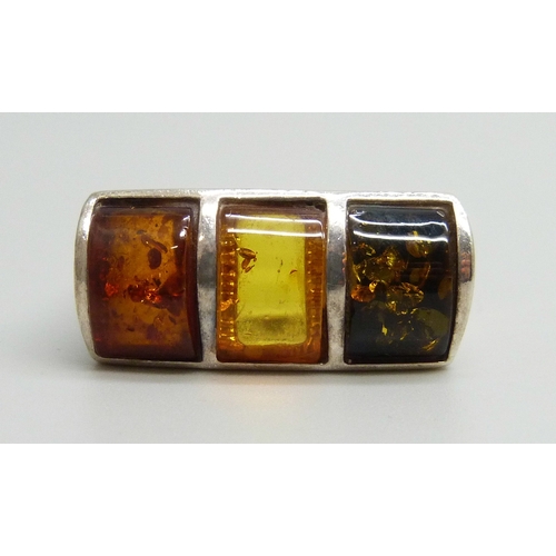 Lot 7056      