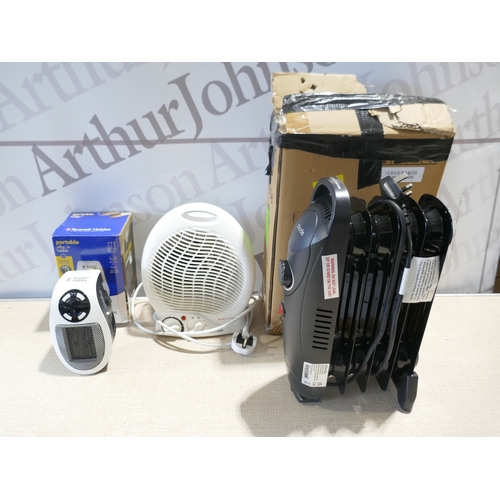 6045 - An Adobe mini oil filled radiator, Russell Hobbs plug in heater, Warmlite heater, Neilsen multi-purp... 