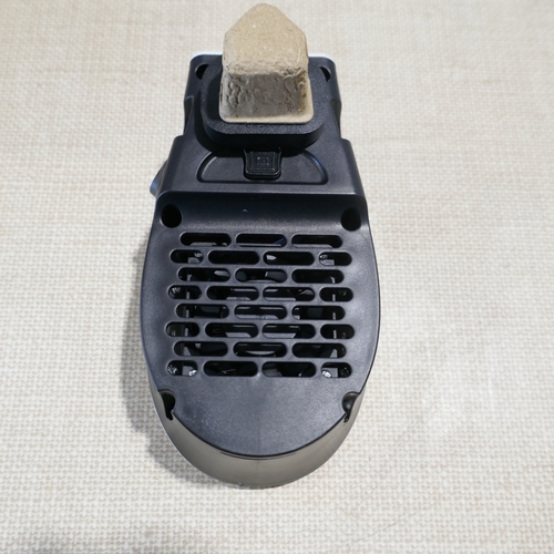 6045 - An Adobe mini oil filled radiator, Russell Hobbs plug in heater, Warmlite heater, Neilsen multi-purp... 