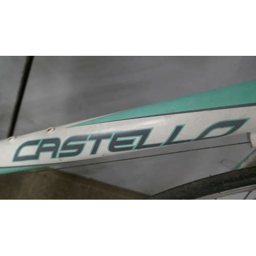 5069 - An aluminium Castello Caprica road bike *All authority recovered