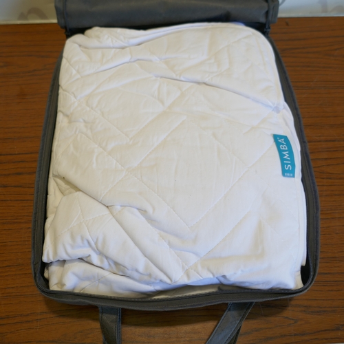 6005 - A Simba double mattress topper