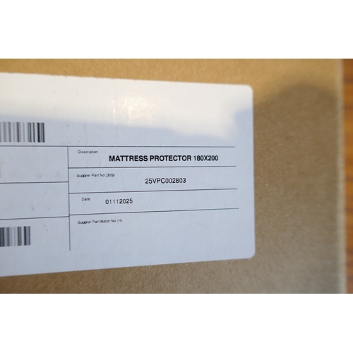 6011 - An Emma super king mattress protector