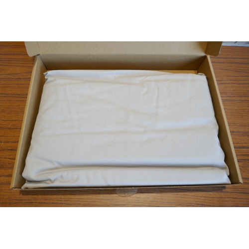 6013 - An Emma king size fitted sheet and mattress protector