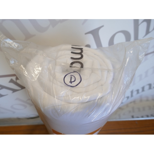 6024 - An Emma double duvet
