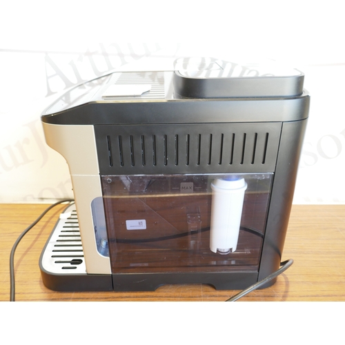 6030 - A Delonghi Magnifica Evo coffee machine, original RRP £449.99 + VAT (384-51) *This lot is subject to... 