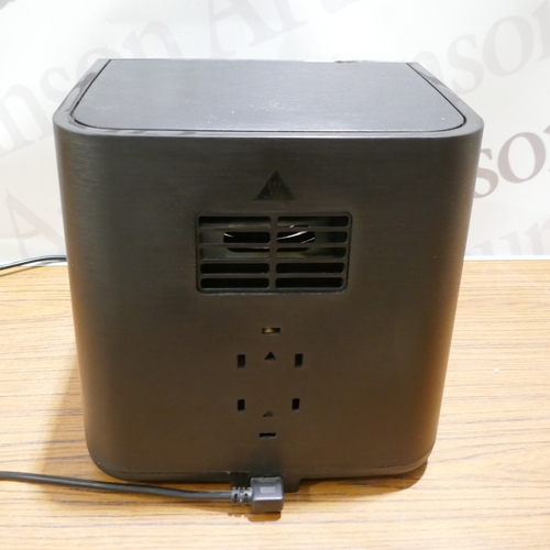 6043 - A Gourmia window air fryer  (384-29) *This lot is subject to VAT