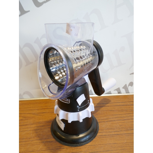 6044 - A Miu drum grater (384-46) *This lot is subject to VAT