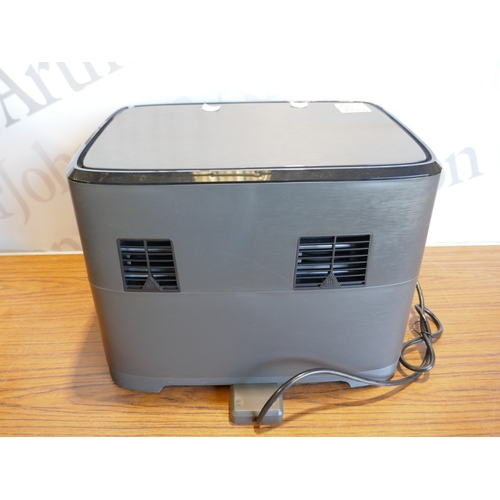 6055 - A Tefal dual drawer air-fryer (384-263) *This lot is subject to VAT
